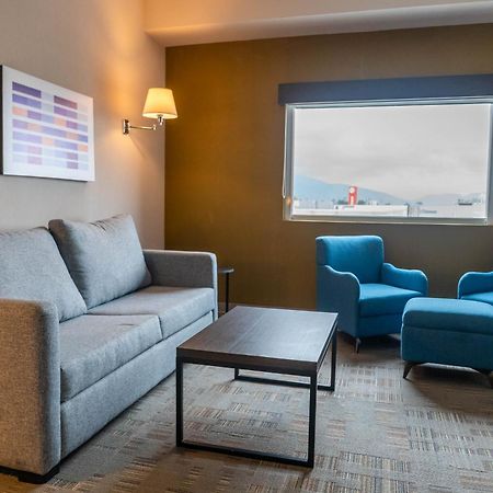 Holiday Inn Express & Suites - Tijuana Otay By Ihg Exterior foto