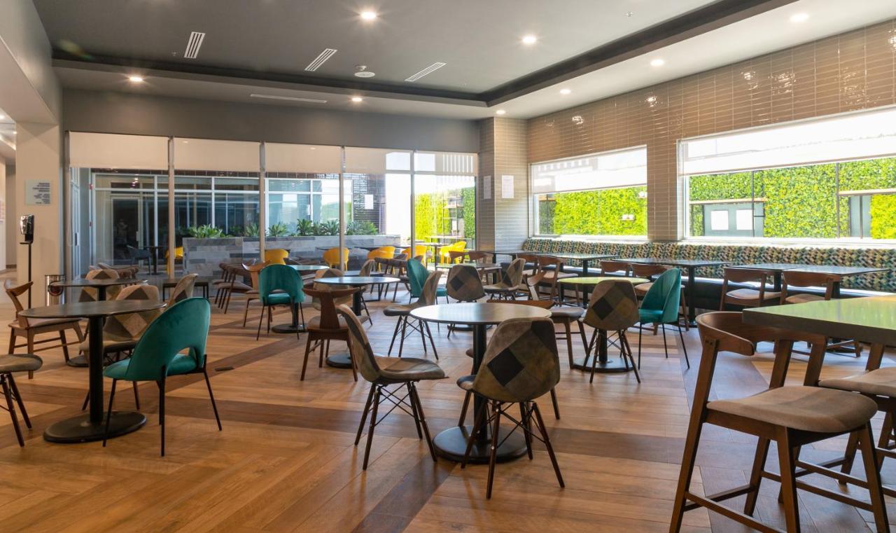 Holiday Inn Express & Suites - Tijuana Otay By Ihg Exterior foto