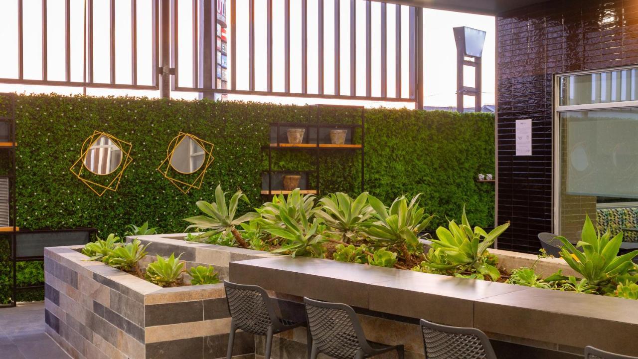 Holiday Inn Express & Suites - Tijuana Otay By Ihg Exterior foto