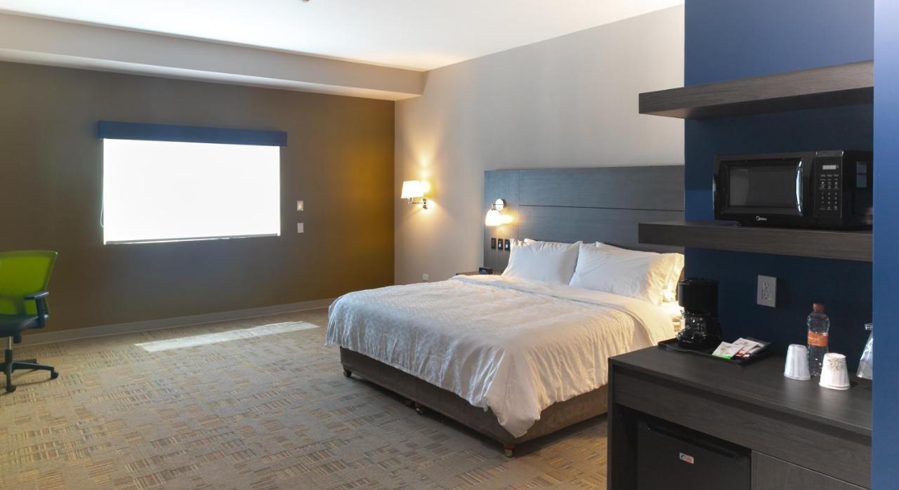 Holiday Inn Express & Suites - Tijuana Otay By Ihg Exterior foto