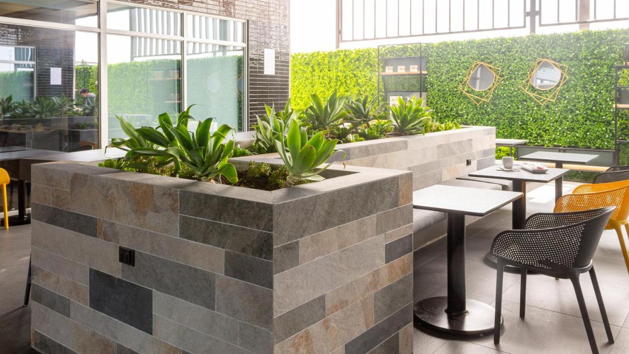 Holiday Inn Express & Suites - Tijuana Otay By Ihg Exterior foto