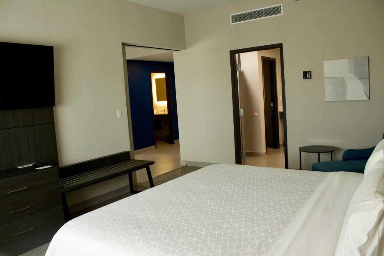 Holiday Inn Express & Suites - Tijuana Otay By Ihg Exterior foto