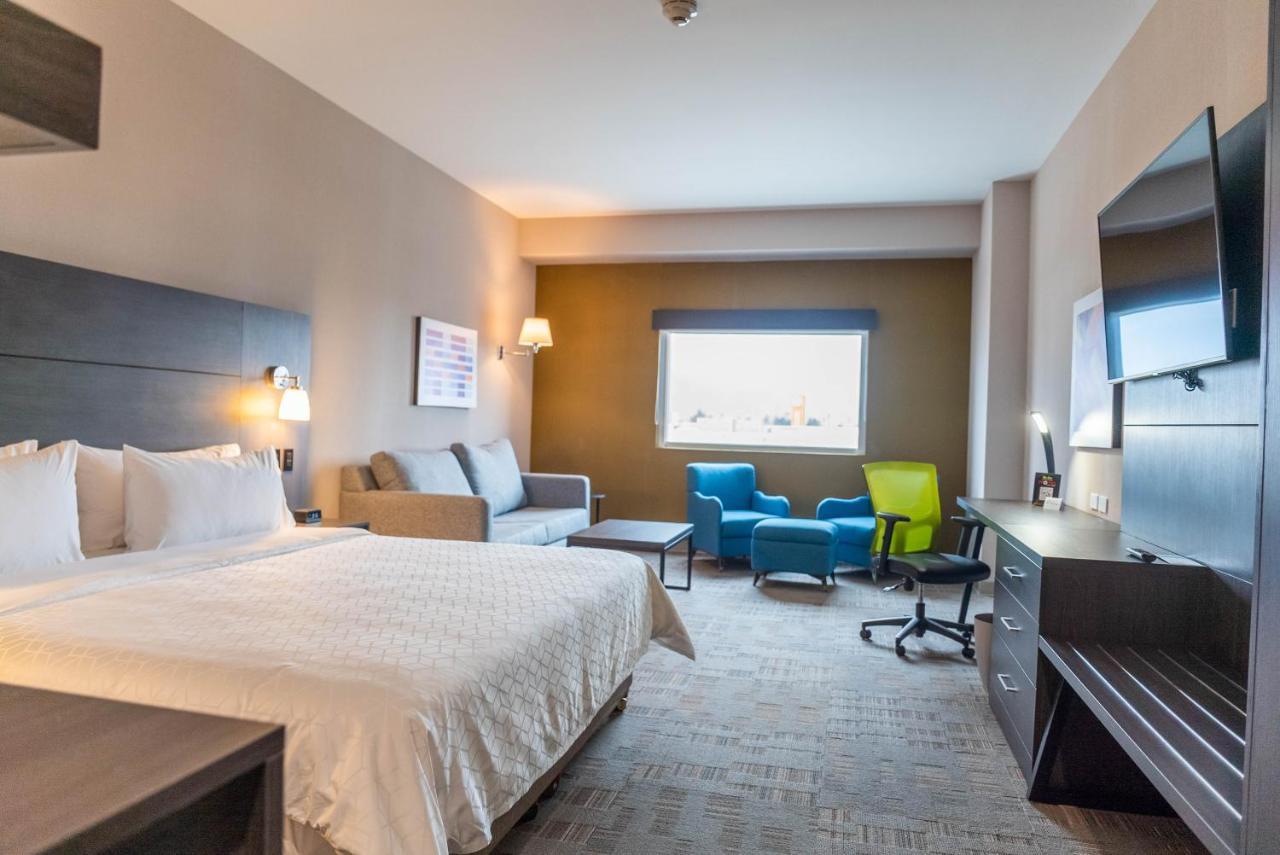 Holiday Inn Express & Suites - Tijuana Otay By Ihg Exterior foto