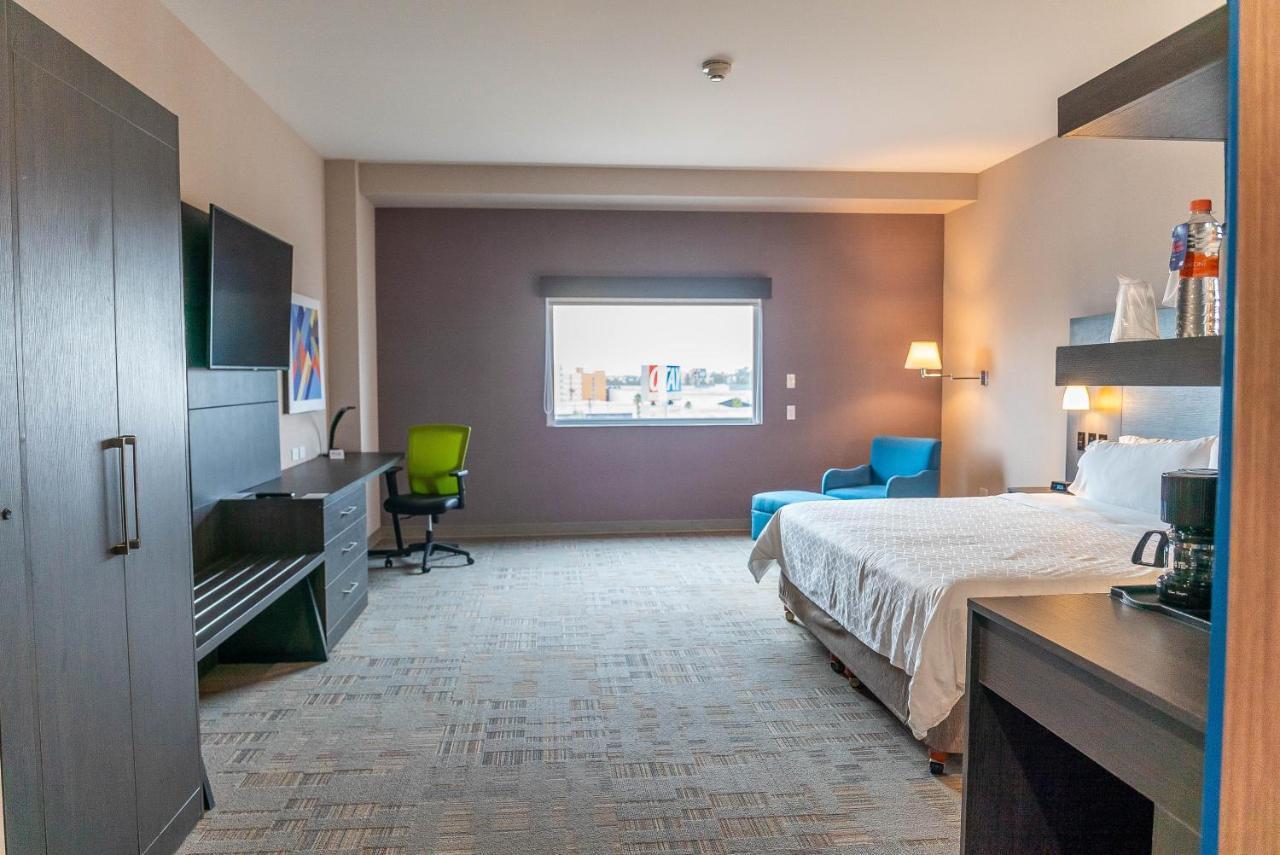Holiday Inn Express & Suites - Tijuana Otay By Ihg Exterior foto